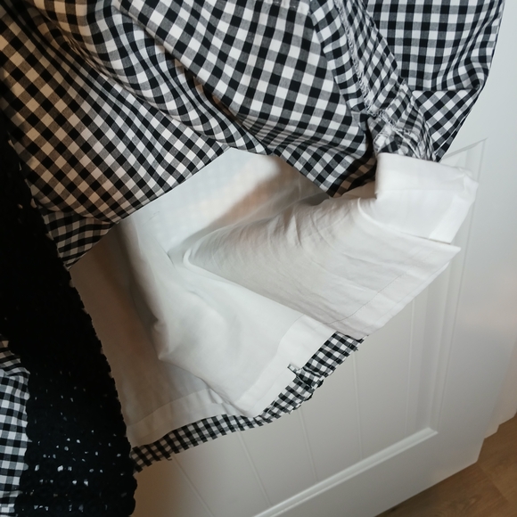 Classic Black and White Checkered Dress - Picture 7 of 8
